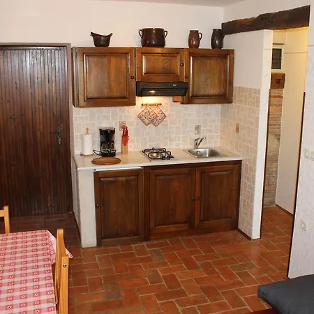 Mestri Apartment Groznjan